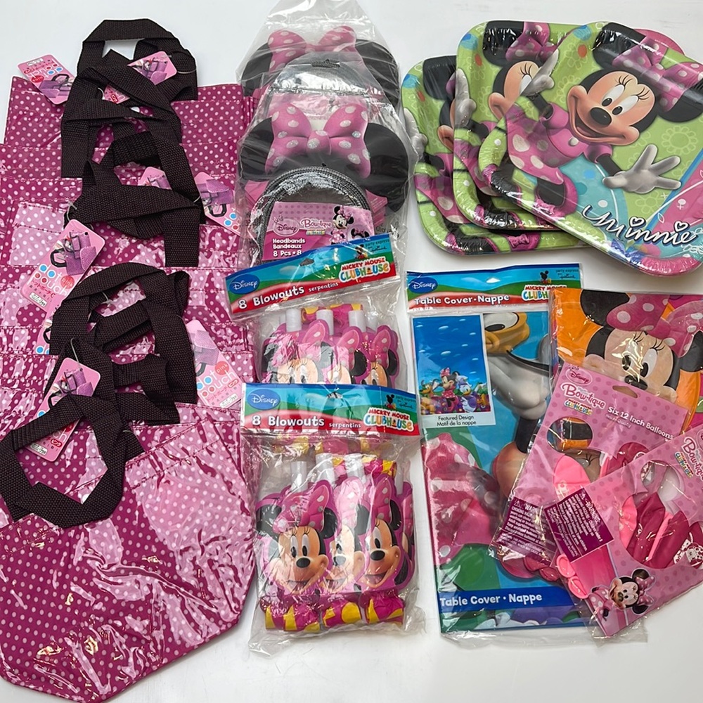💕Minnie Mouse Party Set (Brand New)
